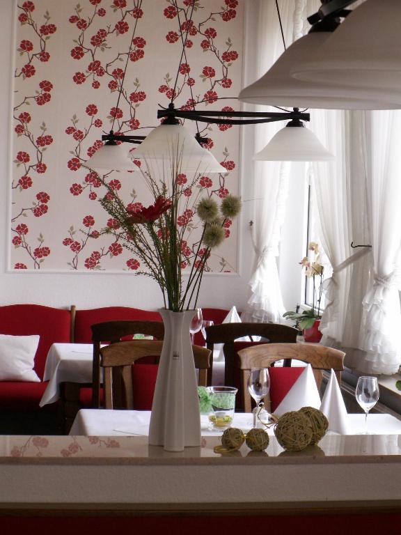 Thermen Hotel Pension Villa Holstein Бад-Зальцуфлен Экстерьер фото